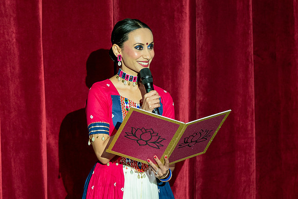 3-Kruthi-Shagun-Show1__DSC5677