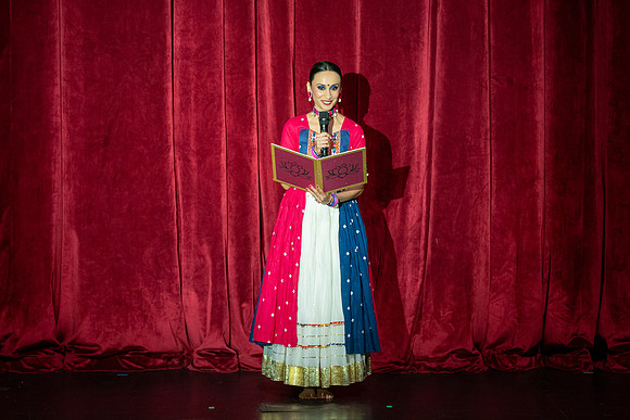 1-Kruthi-Shagun-Show1__DSC5675