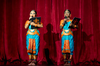 16-Kruthi-Shagun-Show1__VV18571