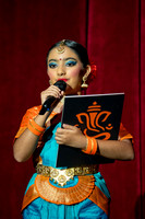 15-Kruthi-Shagun-Show1_VV203960