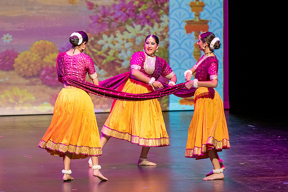85-Kruthi-Shagun-Show1__DSC5796