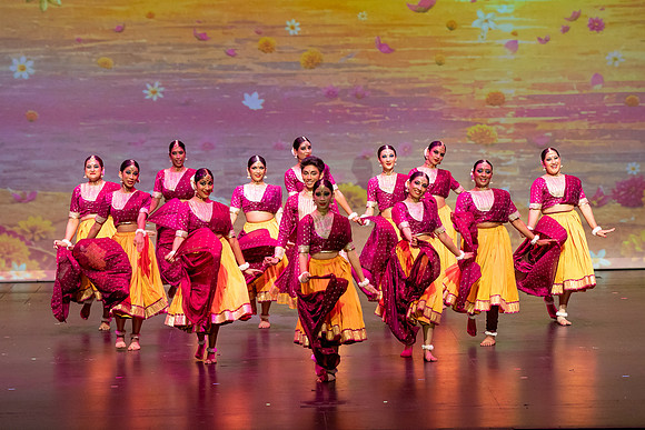 93-Kruthi-Shagun-Show1__DSC5801