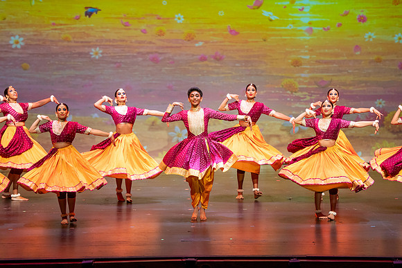 119-Kruthi-Shagun-Show1__DSC5825