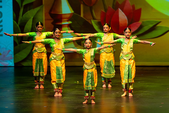 207-Kruthi-Shagun-Show1__DSC5967