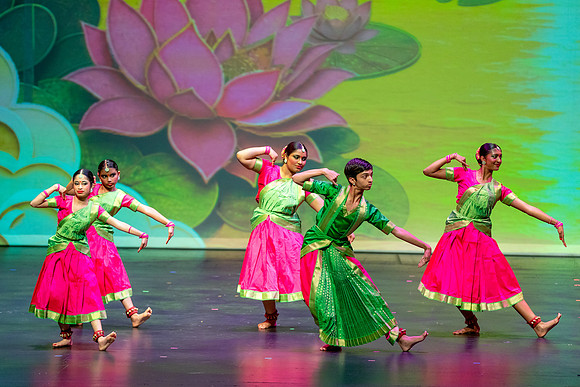 277-Kruthi-Shagun-Show1__DSC6055