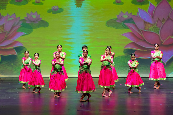 320-Kruthi-Shagun-Show1__DSC6097