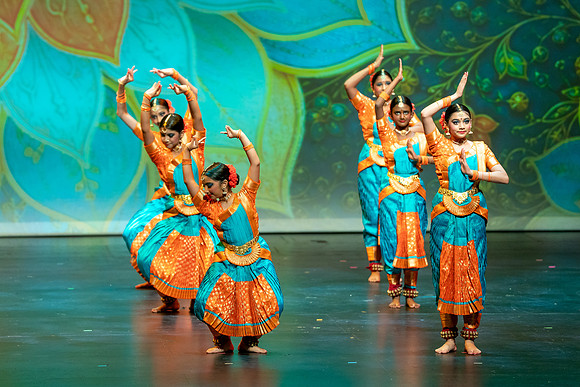 368-Kruthi-Shagun-Show1__DSC6149