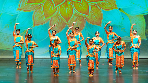 404-Kruthi-Shagun-Show1__DSC6184