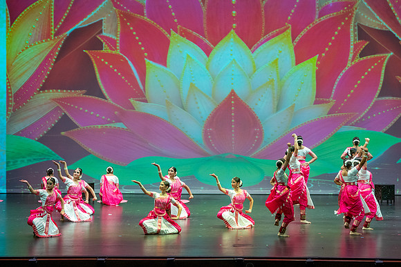 591-Kruthi-Shagun-Show1__DSC6338