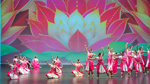 596-Kruthi-Shagun-Show1__DSC6342