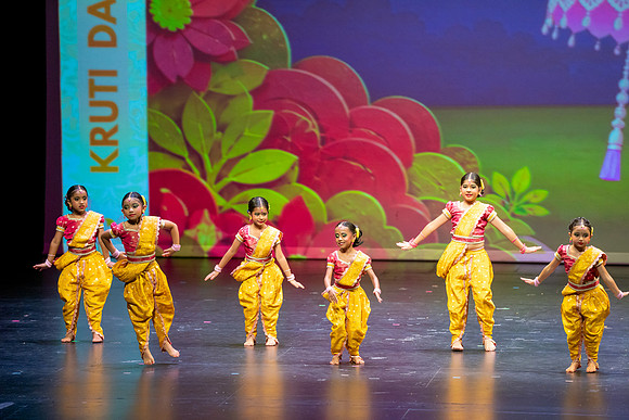 716-Kruthi-Shagun-Show1__DSC6351