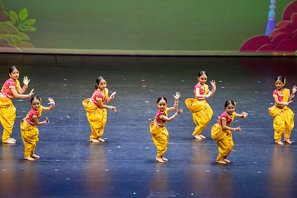 736-Kruthi-Shagun-Show1__A1V2350