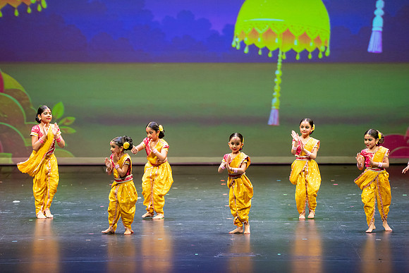 791-Kruthi-Shagun-Show1__DSC6416