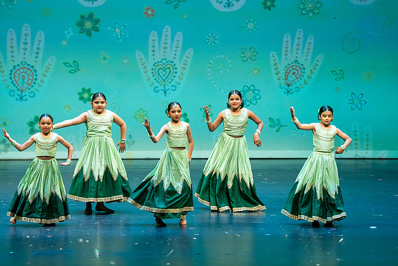 812-Kruthi-Shagun-Show1__DSC6438