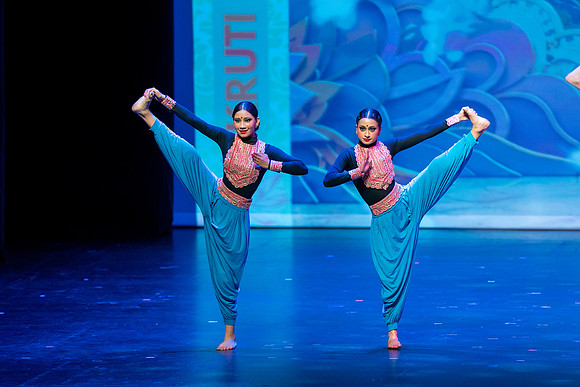 960-Kruthi-Shagun-Show1__DSC6598
