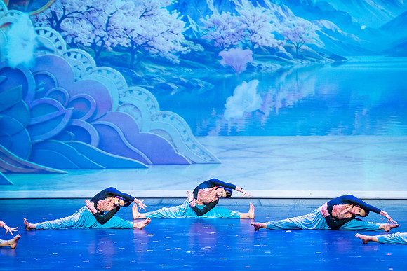 1004-Kruthi-Shagun-Show1__DSC6631