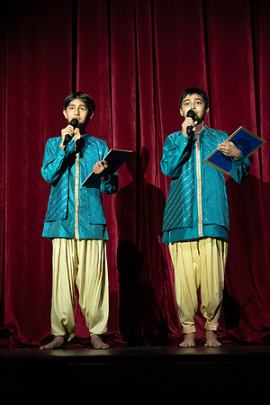 1200-Kruthi-Shagun-Show1__VV19029