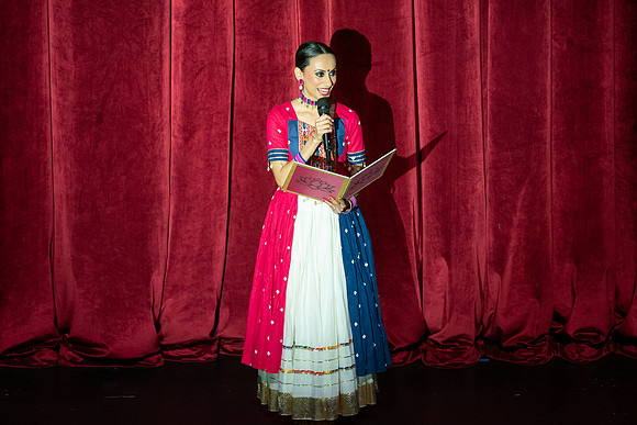 2-Kruthi-Shagun-Show2__DSC7968