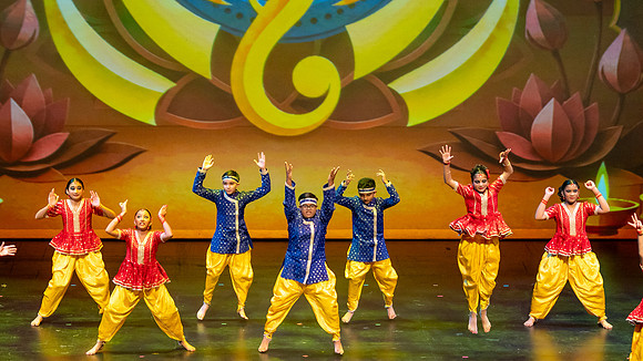 119-Kruthi-Shagun-Show2__DSC8191