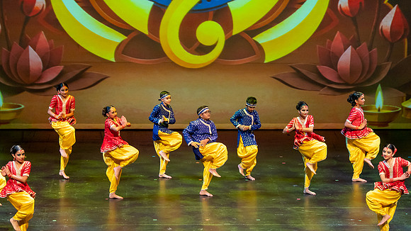 136-Kruthi-Shagun-Show2__DSC8204
