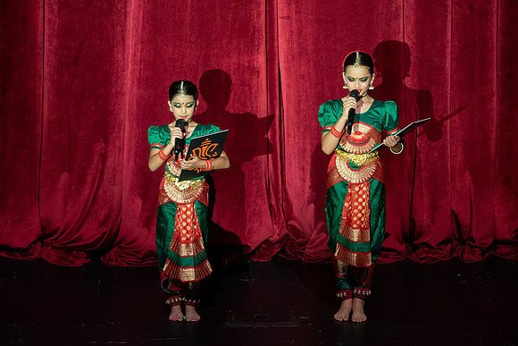 5-Kruthi-Shagun-Show4__DSC4272