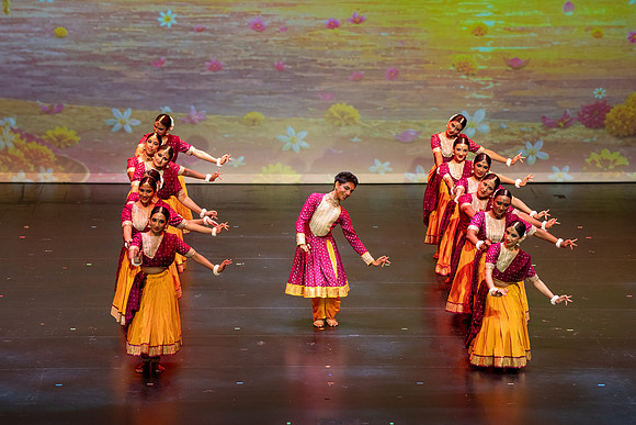 13-Kruthi-Shagun-Show4__DSC4286