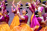 15-Kruthi-Shagun-Show4_CA201933-2
