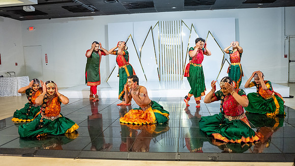 6-Pravaha_VR607121