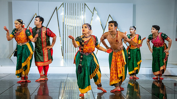 102-Pravaha_VR609348