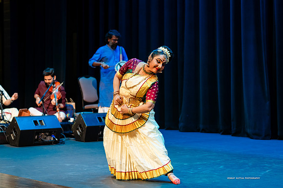 84-Lasya Lahari_VV209481