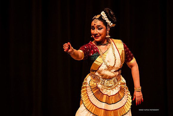 132-Lasya Lahari_VV209903