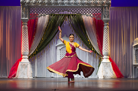 Pooja RMP_D3S8243