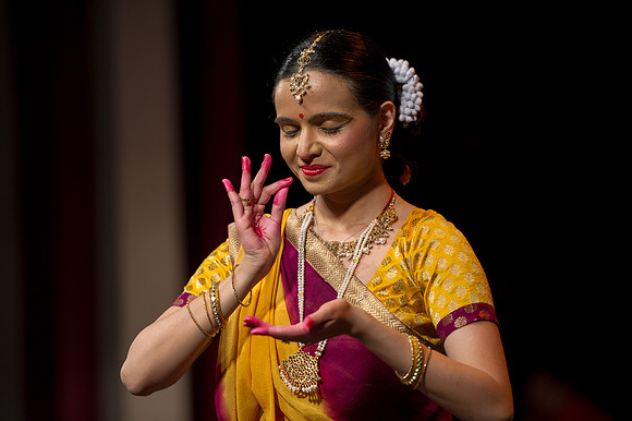 Pooja RMP_D3S8341