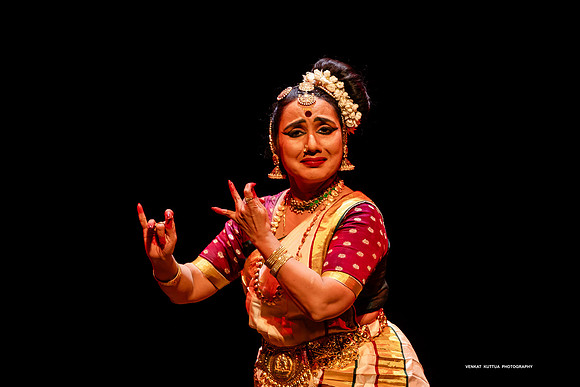 179-Lasya Lahari_VV200233