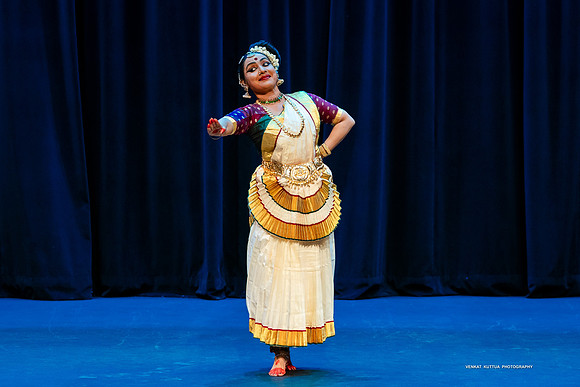 72-Lasya Lahari_VV209399