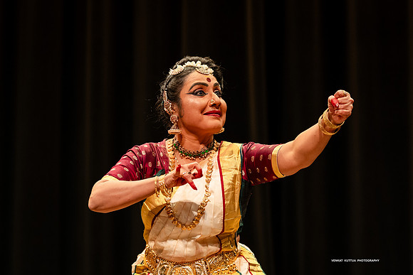 196-Lasya Lahari_VV200385