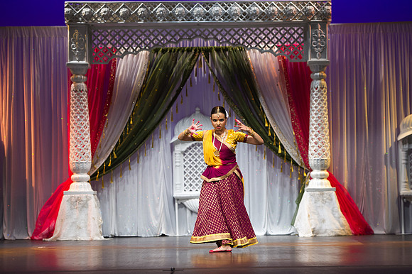 Pooja RMP_D3S8230