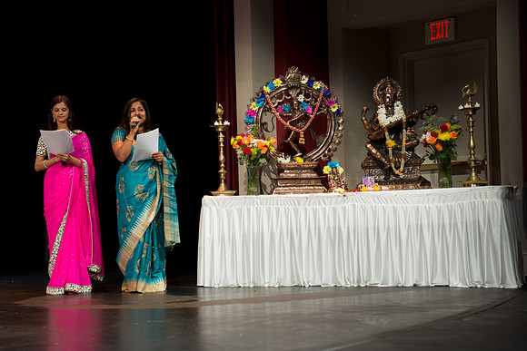Pooja RMP_D6H7781