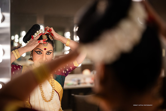 20-Lasya Lahari_VV209316