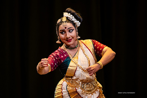255-Lasya Lahari_VV201070