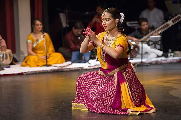 Pooja RMP_D3S8343