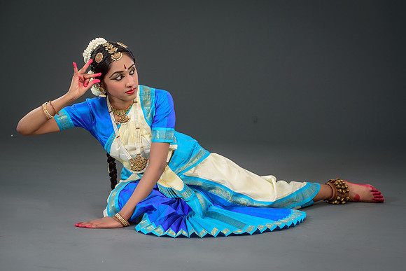 Guestbook-Deepika-323-Edit-Edit