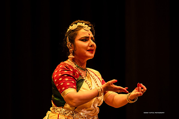 121-Lasya Lahari_VV209807