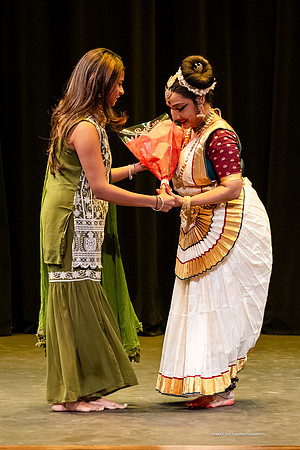 273-Lasya Lahari_VV201370