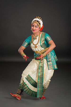 Mouni-Capture0032-Edit