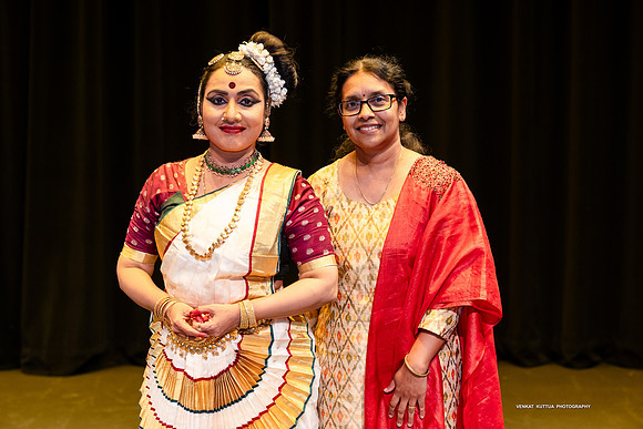285-Lasya Lahari__VV14252