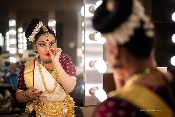 13-Lasya Lahari_VV209299