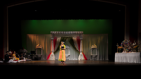 Pooja RMP_D6H7807