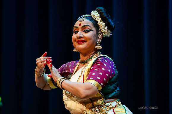 83-Lasya Lahari_VV209477
