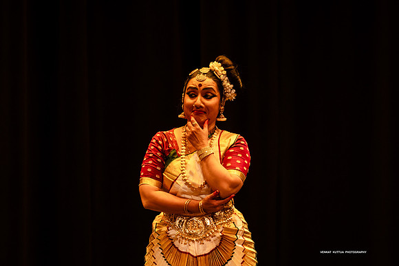 115-Lasya Lahari_VV209694